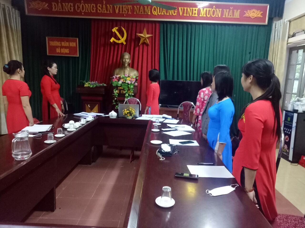 4d87bc7052f39badc2e2