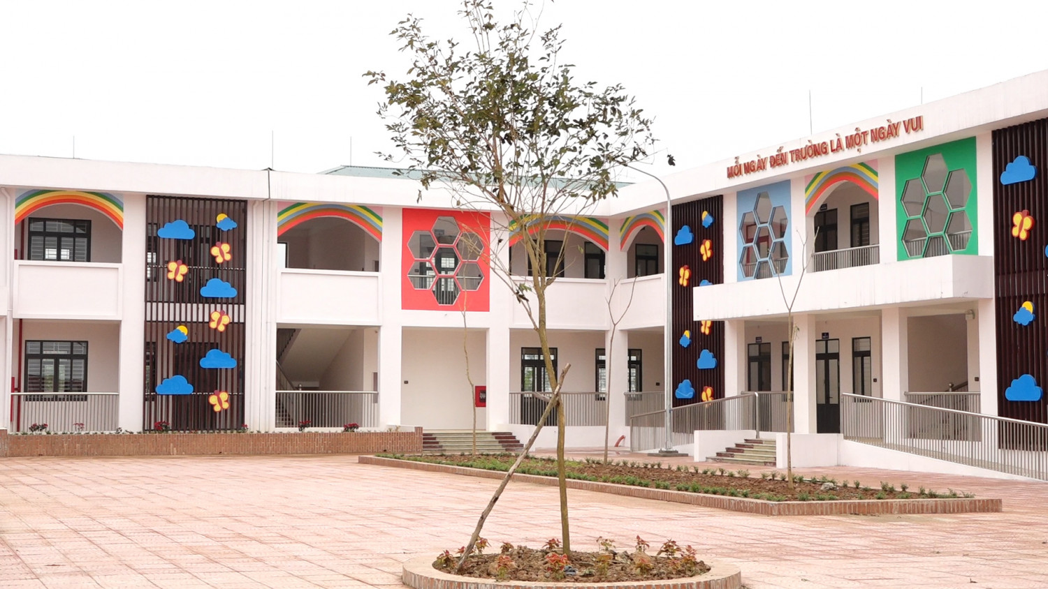 00565 00 00 03 21 Still00110