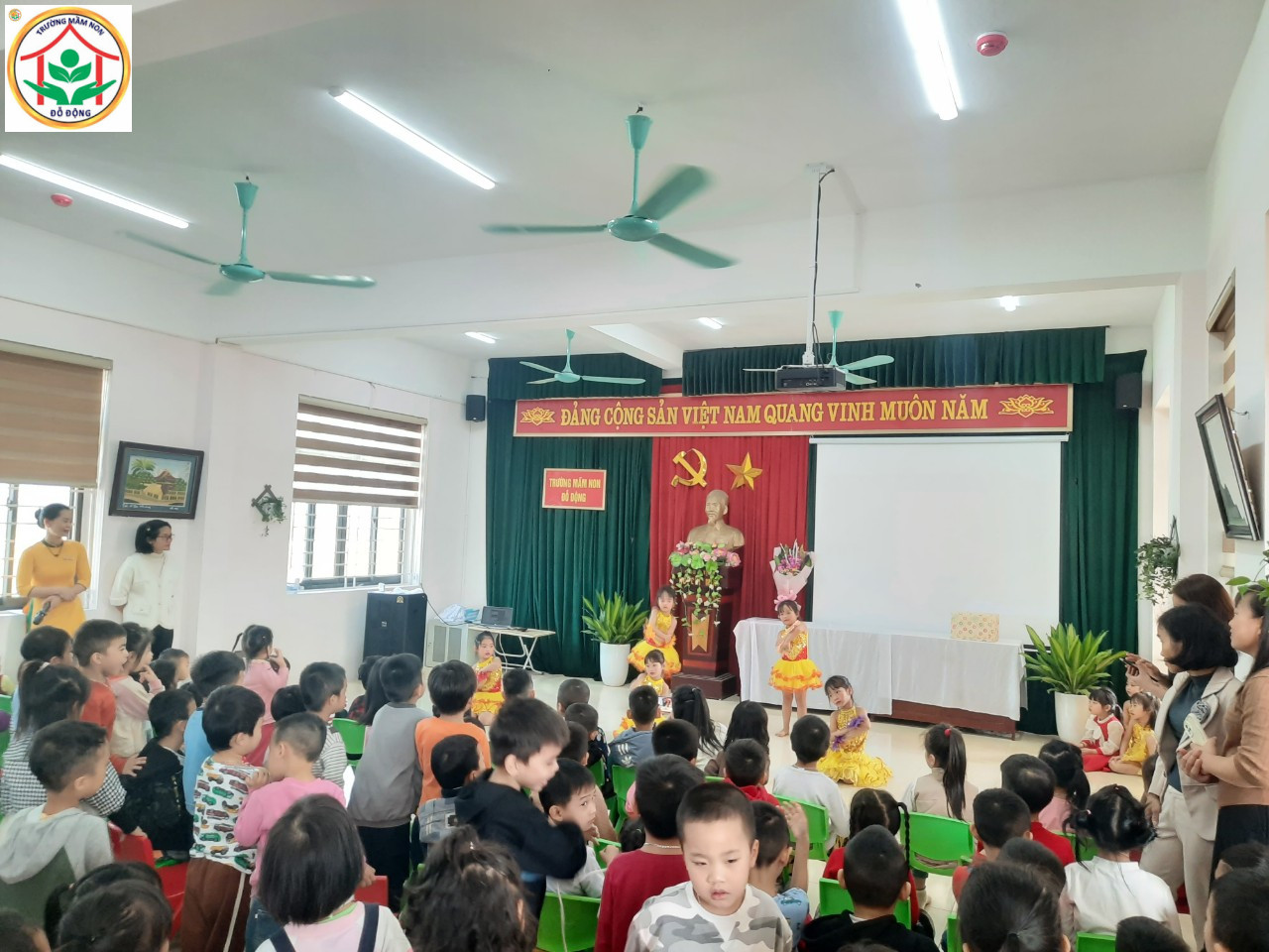 z4899402272755 de3686e2f49b942b591e337ace798987