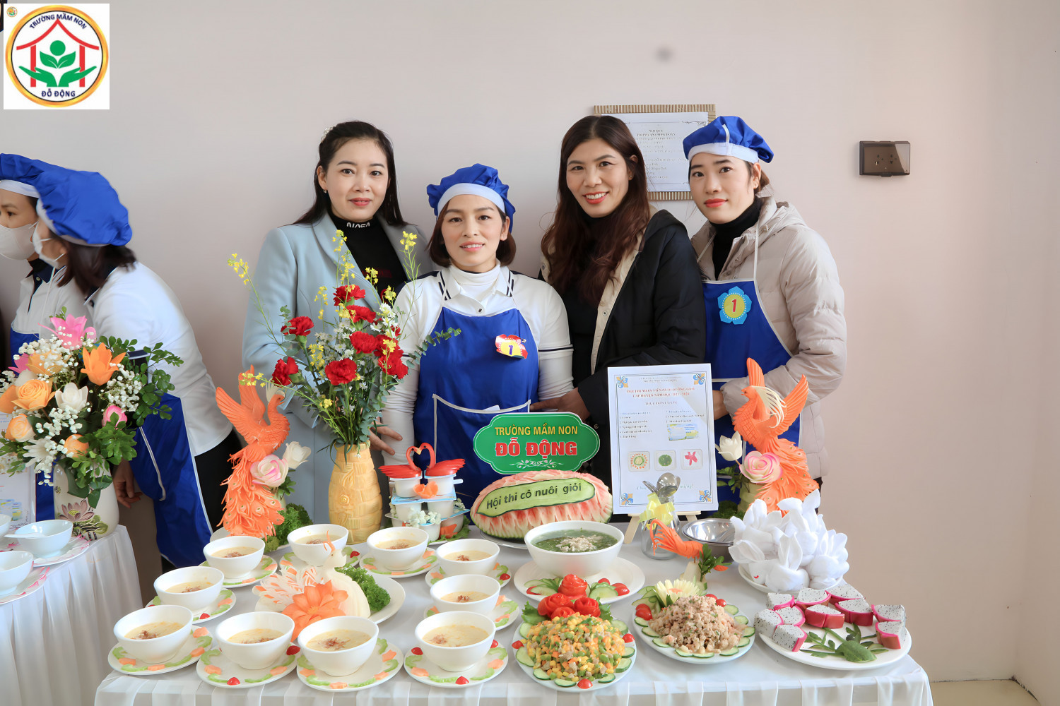 Hình ảnh nhân viên Nguyễn Thị Hoa tham gia hội thi NV nuôi dưỡng giỏi cấp huyện năm học 2023-2024