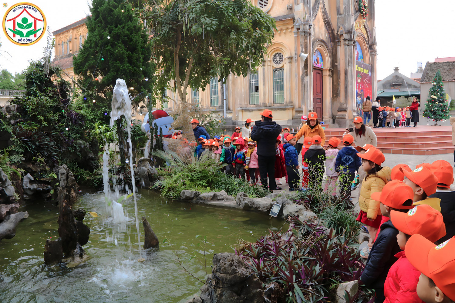 z4996754409302 e220efe414344f5ea6b2dd936710df3c