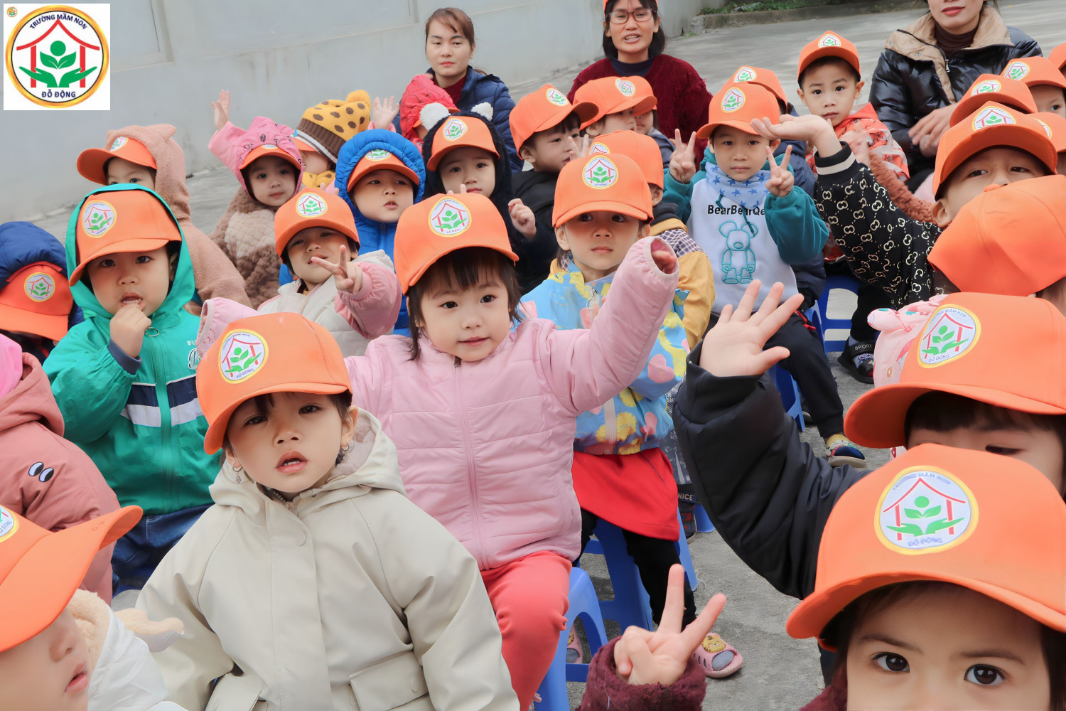 z4996885883726 442b0c50df9c418314fd4cc4691d827d